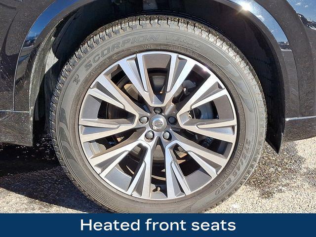 used 2022 Volvo XC90 car, priced at $43,161