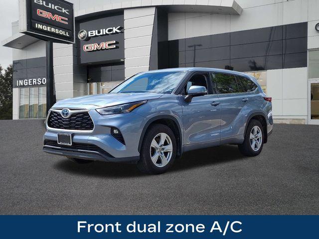 used 2022 Toyota Highlander Hybrid car, priced at $29,930
