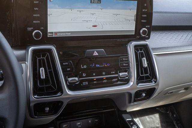 used 2022 Kia Sorento Plug-In Hybrid car