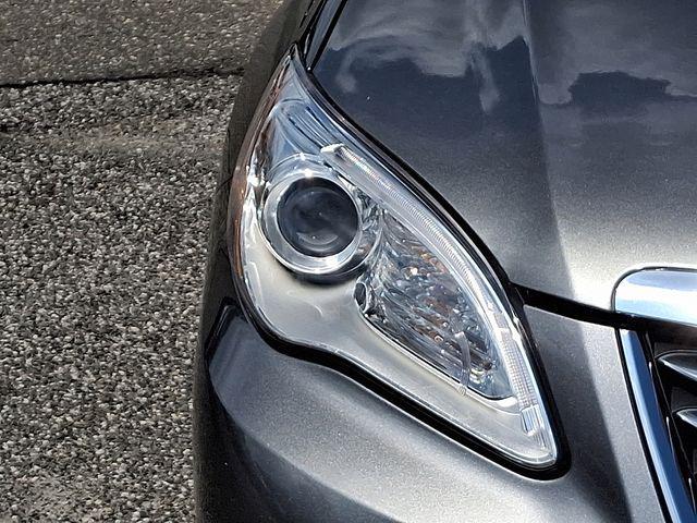 used 2013 Chrysler 200 car, priced at $9,995