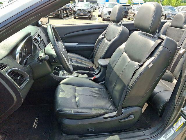 used 2013 Chrysler 200 car, priced at $9,995
