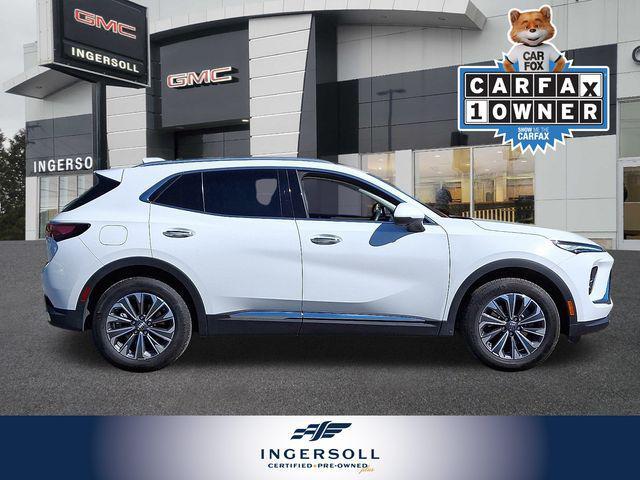 used 2025 Buick Envision car, priced at $32,857