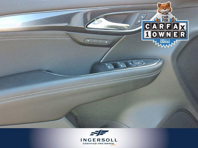 used 2025 Buick Envision car, priced at $32,857