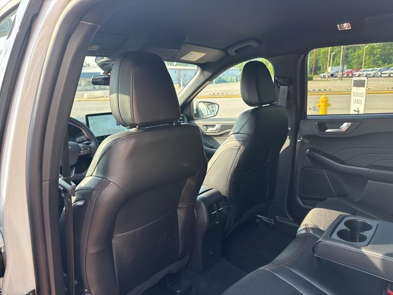 new 2025 Ford Escape car, priced at $30,112