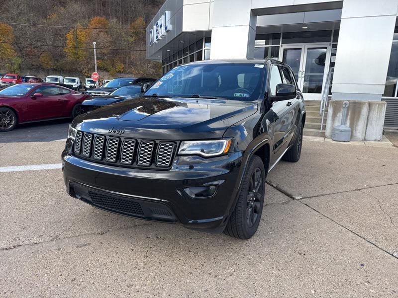 used 2022 Jeep Grand Cherokee car, priced at $25,172