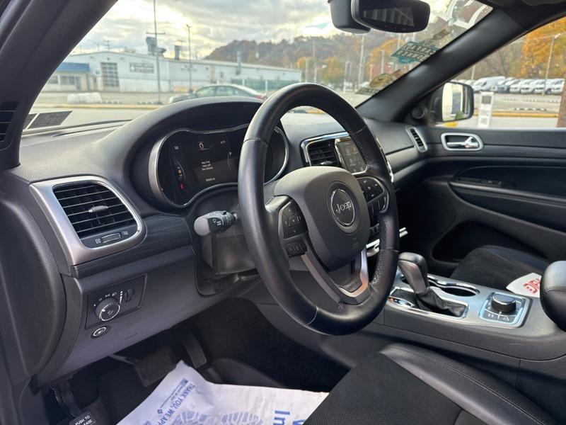used 2022 Jeep Grand Cherokee car, priced at $25,172