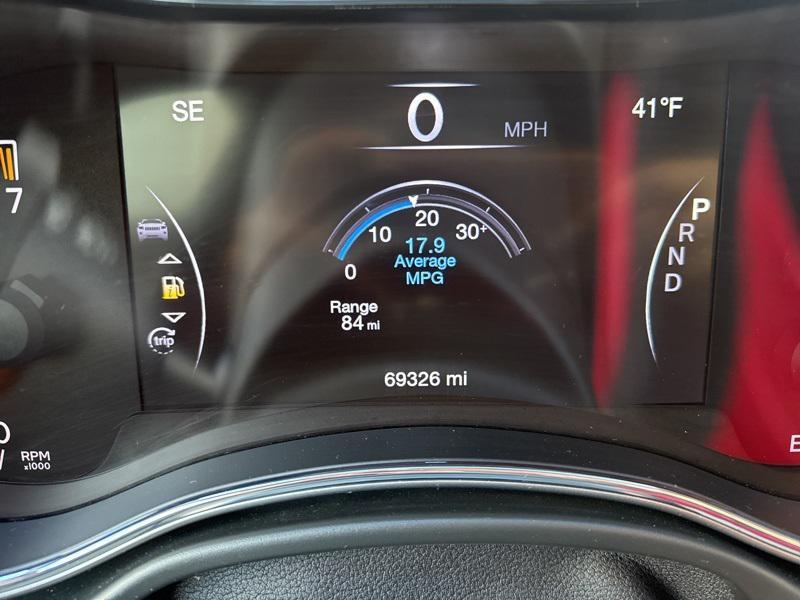 used 2022 Jeep Grand Cherokee car, priced at $25,172