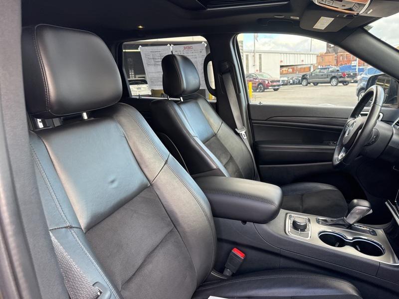 used 2022 Jeep Grand Cherokee car, priced at $25,172