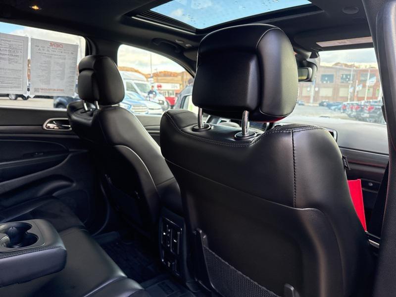 used 2022 Jeep Grand Cherokee car, priced at $25,172