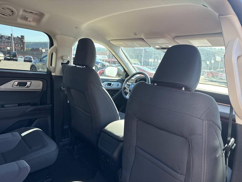 new 2025 Ford Explorer car, priced at $41,488