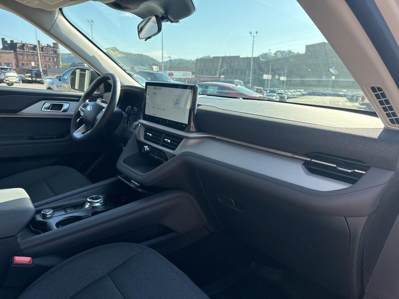 new 2025 Ford Explorer car, priced at $41,488