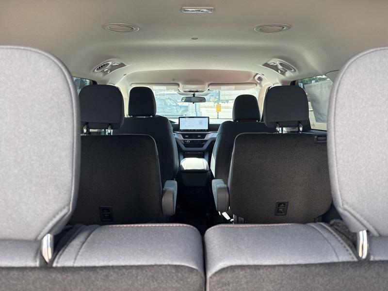 new 2025 Ford Explorer car, priced at $41,488