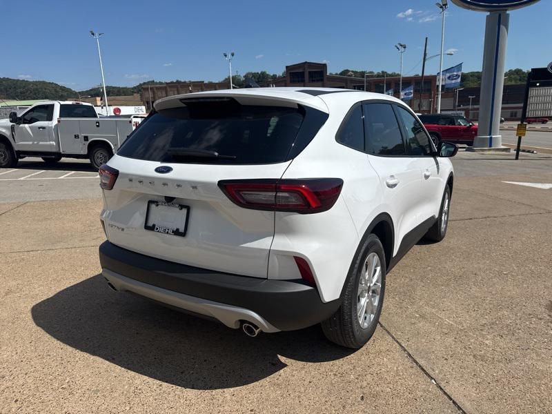 new 2025 Ford Escape car, priced at $27,070