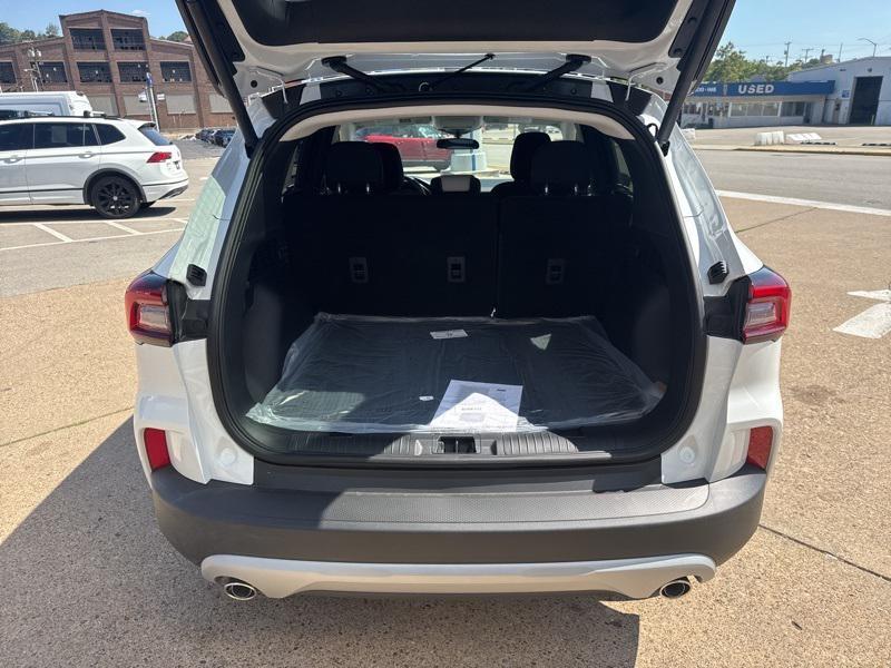 new 2025 Ford Escape car, priced at $27,070