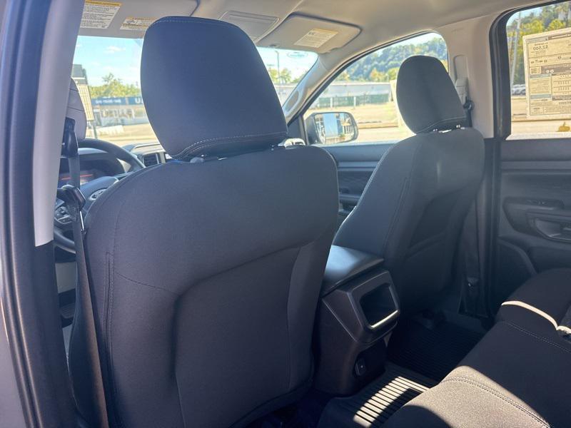 new 2025 Ford Ranger car, priced at $37,747