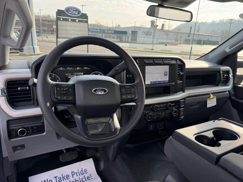 new 2024 Ford F-350 car, priced at $47,457