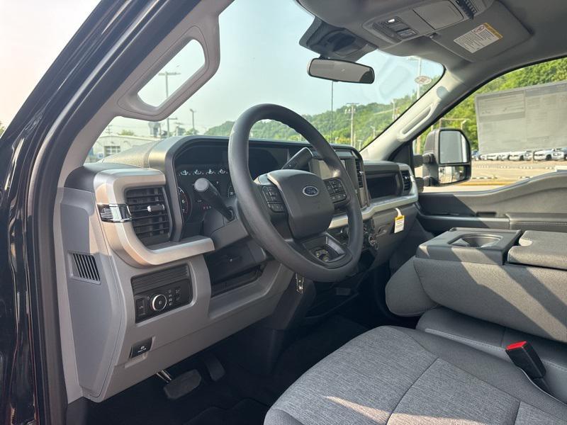 new 2025 Ford F-350 car, priced at $50,577