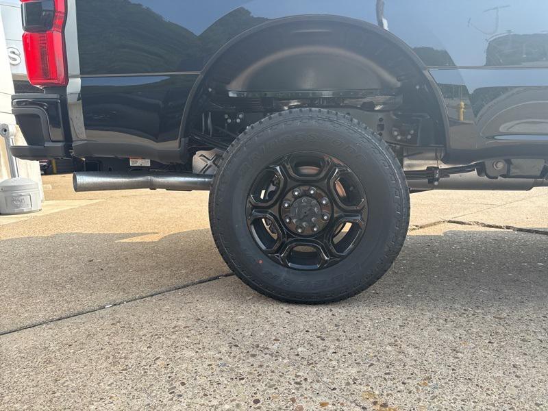 new 2025 Ford F-350 car, priced at $50,577