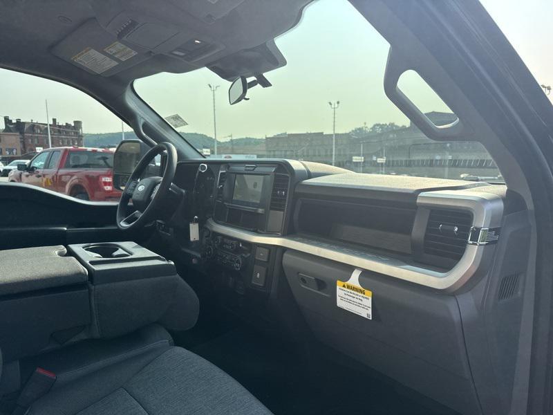 new 2025 Ford F-350 car, priced at $50,577
