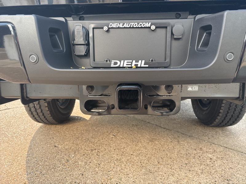 new 2025 Ford F-350 car, priced at $50,577