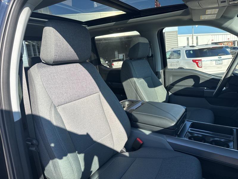 new 2024 Ford F-150 car, priced at $52,000