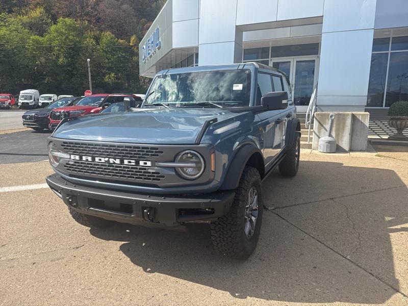 new 2025 Ford Bronco car, priced at $60,760
