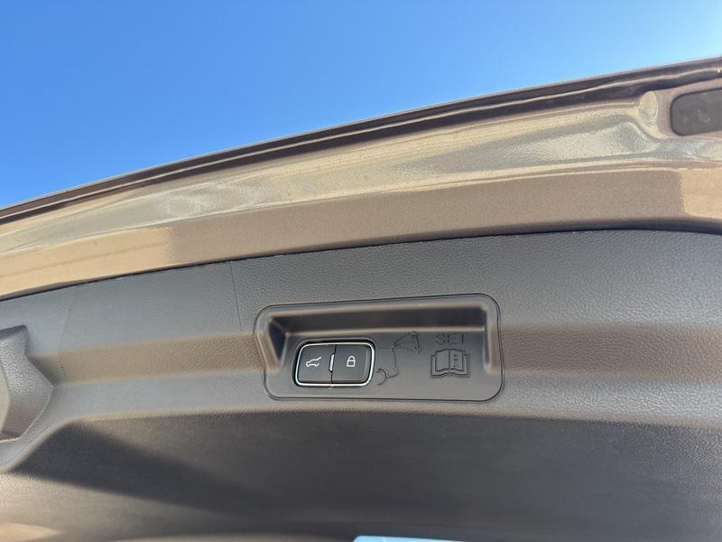 new 2025 Ford Explorer car, priced at $44,953