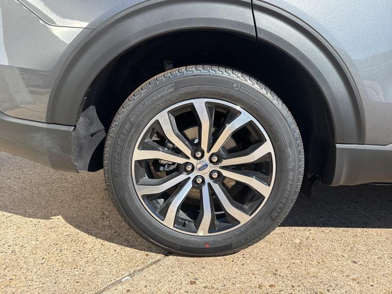 new 2025 Ford Explorer car, priced at $44,953