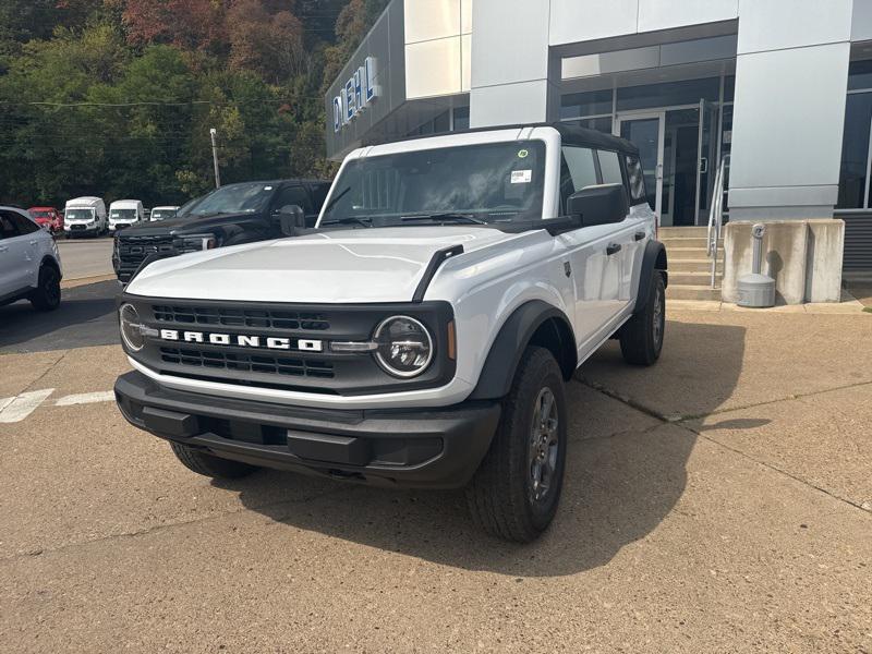 new 2025 Ford Bronco car, priced at $42,496
