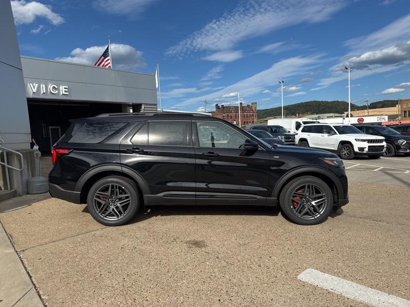new 2025 Ford Explorer car, priced at $49,932