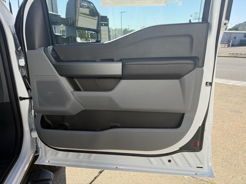 new 2026 Ford F-350 car, priced at $60,320