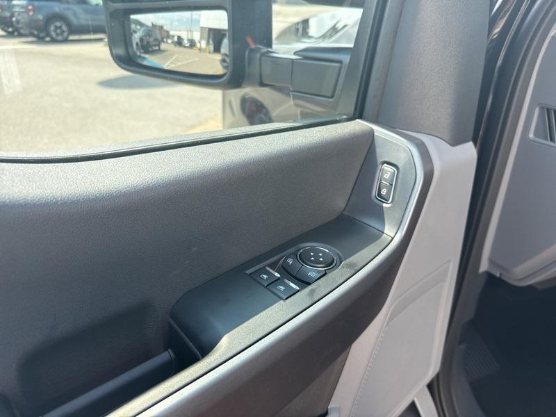 new 2025 Ford F-350 car, priced at $51,146