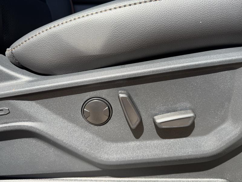 new 2025 Ford F-150 car, priced at $61,202