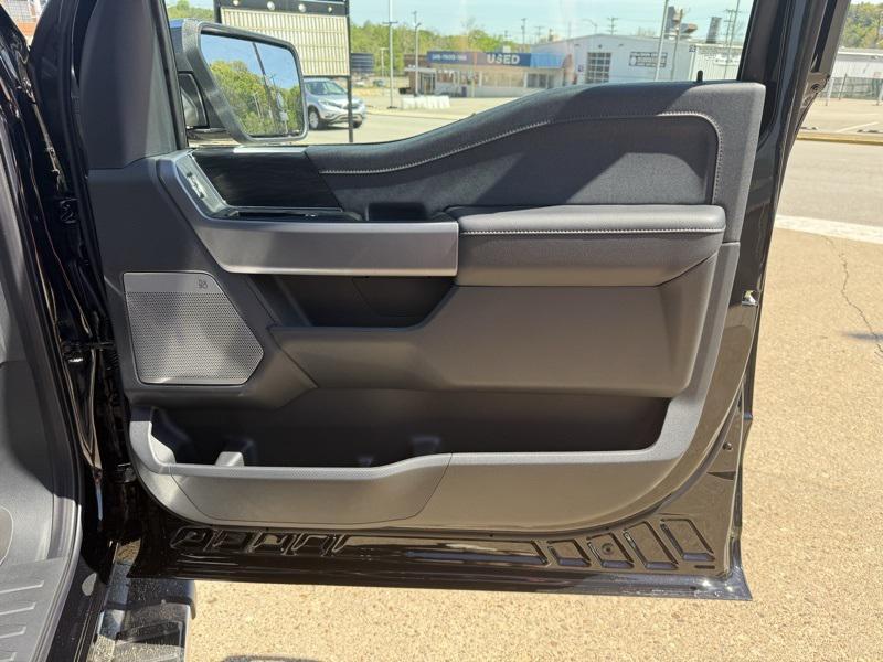 new 2025 Ford F-150 car, priced at $61,202
