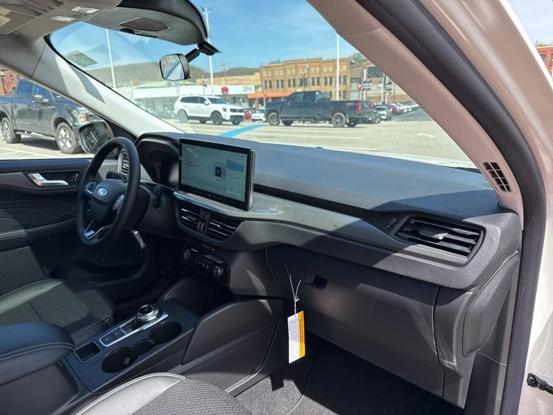 new 2025 Ford Escape PHEV car, priced at $30,437