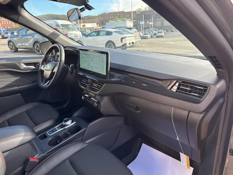 new 2025 Ford Escape car, priced at $27,631