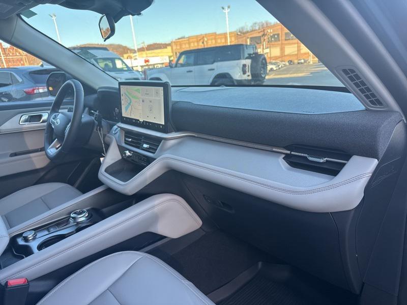 new 2026 Ford Explorer car, priced at $45,627