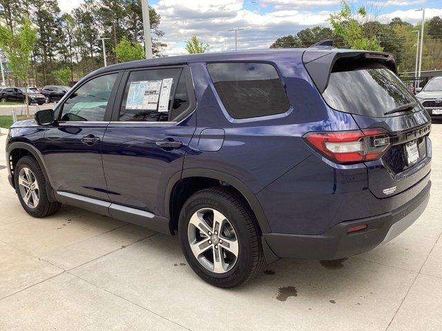 new 2025 Honda Pilot car, priced at $44,595