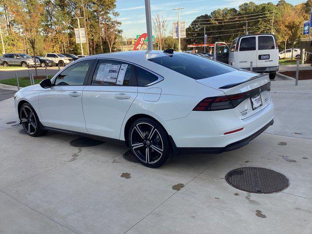 new 2025 Honda Accord Hybrid car, priced at $35,205