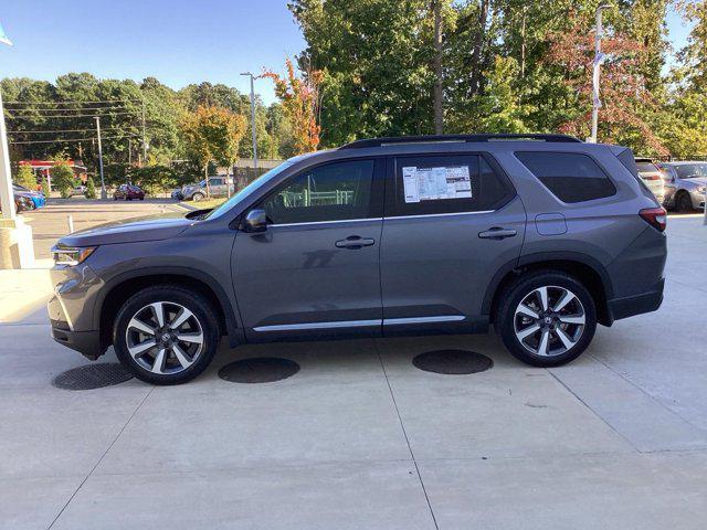 new 2025 Honda Pilot car, priced at $48,895