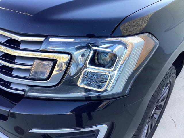 used 2021 Ford Expedition car, priced at $35,990