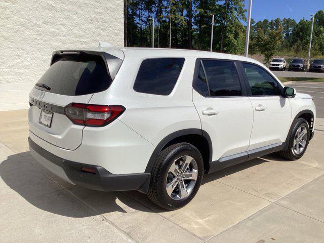 new 2025 Honda Pilot car, priced at $47,150