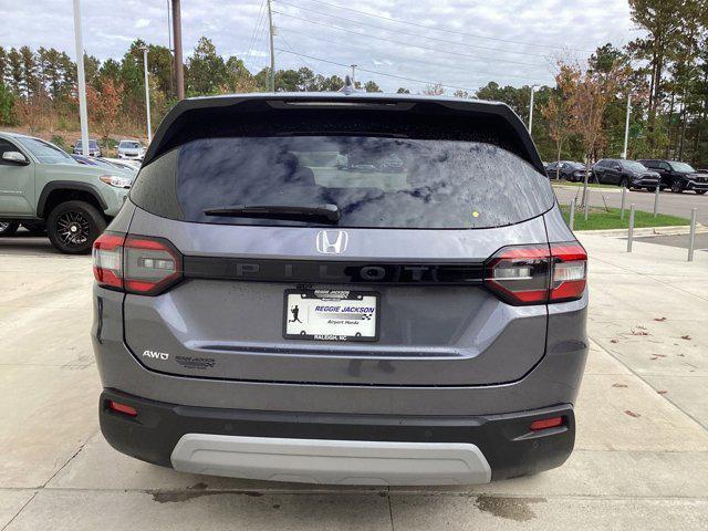 new 2025 Honda Pilot car, priced at $47,050