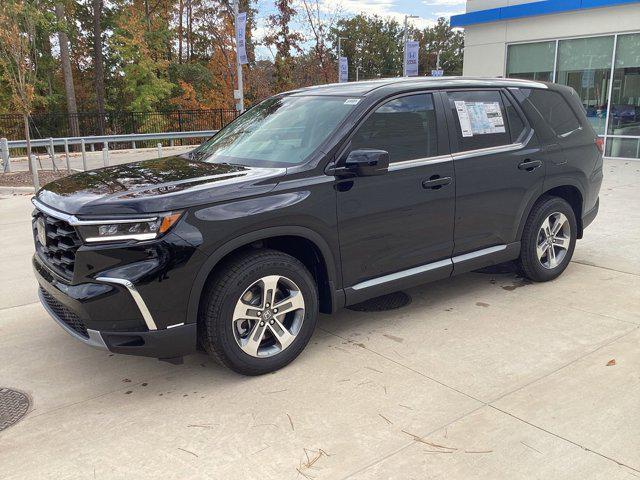 new 2025 Honda Pilot car, priced at $49,745