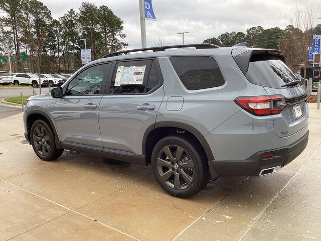 new 2025 Honda Pilot car, priced at $42,050