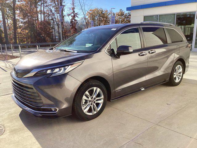 used 2021 Toyota Sienna car, priced at $47,197