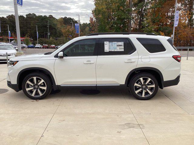 new 2025 Honda Pilot car, priced at $51,450