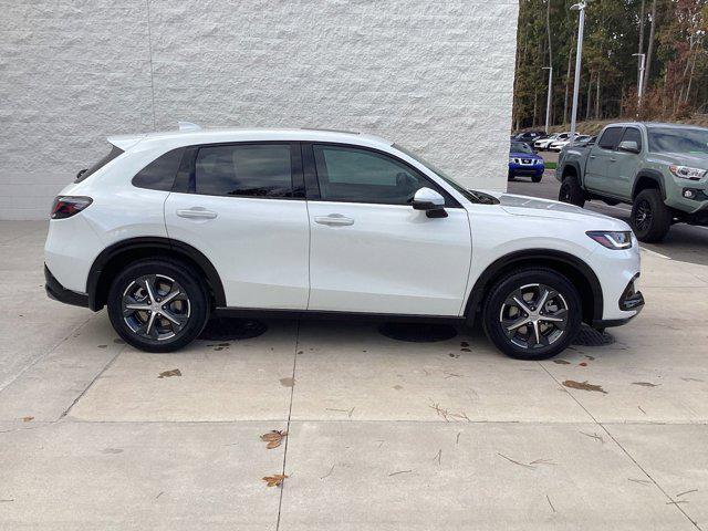 new 2025 Honda HR-V car, priced at $31,305