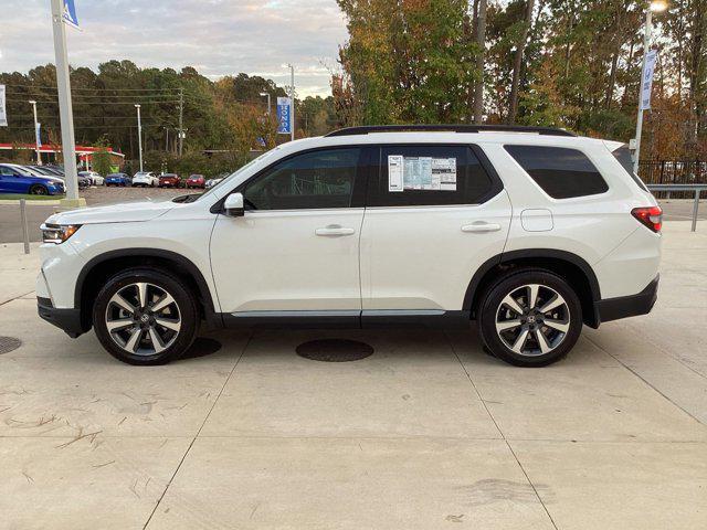 new 2025 Honda Pilot car, priced at $55,920