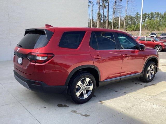 new 2025 Honda Pilot car, priced at $45,780